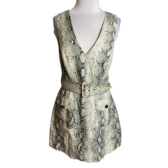 Zimmermann Corsage Safari Snakeskin V Neck Belted
Sheath Mini Dress Sz 8 - Picture 6 of 11
